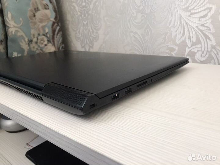 Игровой Lenovo ideapad 700-15isk