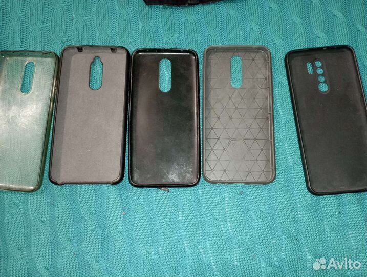 Чехлы на телефоны