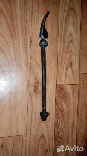 Ось заднего колеса