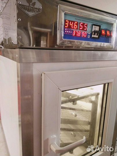 Инкубатор автоматический на 200 куриных яиц