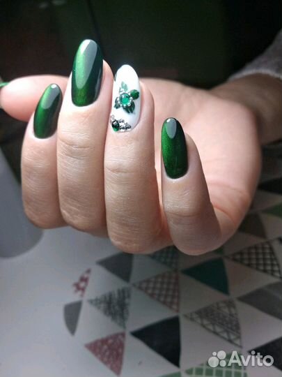 Маникюр, педикюр