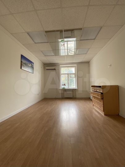 2-к. квартира, 60,9 м², 2/4 эт.