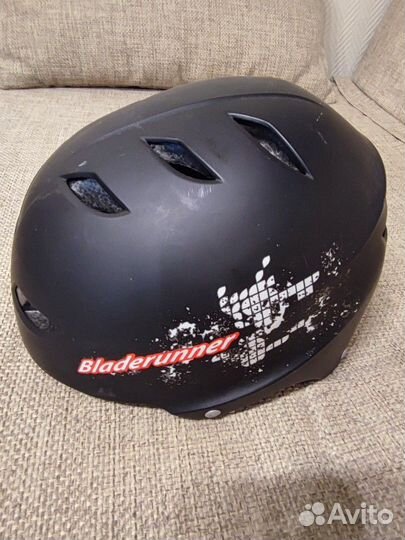 Шлем детский для роликов и велосипеда Bladerunner
