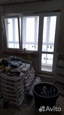 Окно пластиковое с балконной дверью