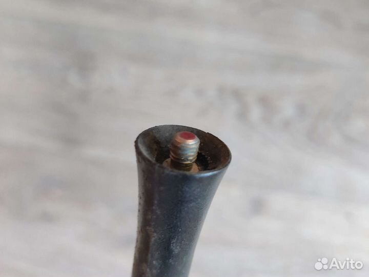 Автомобильная антенна Qashqai