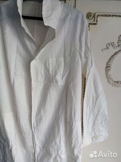 Медицинские халаты 1999 год 56-58 размер