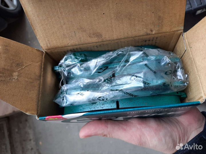 Тормозные колодки на Honda CR-V