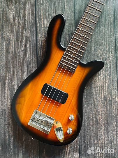 Бас гитара Warwick Rockbass Streamer 5 String