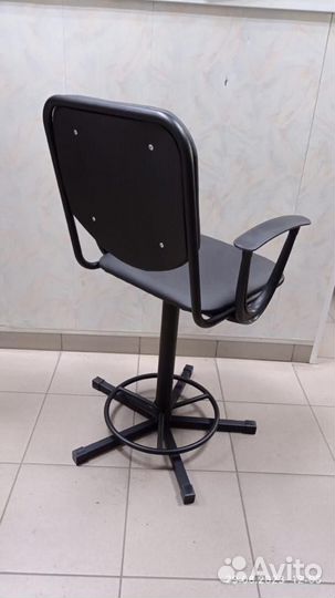 Офисное кресло (лабораторное)