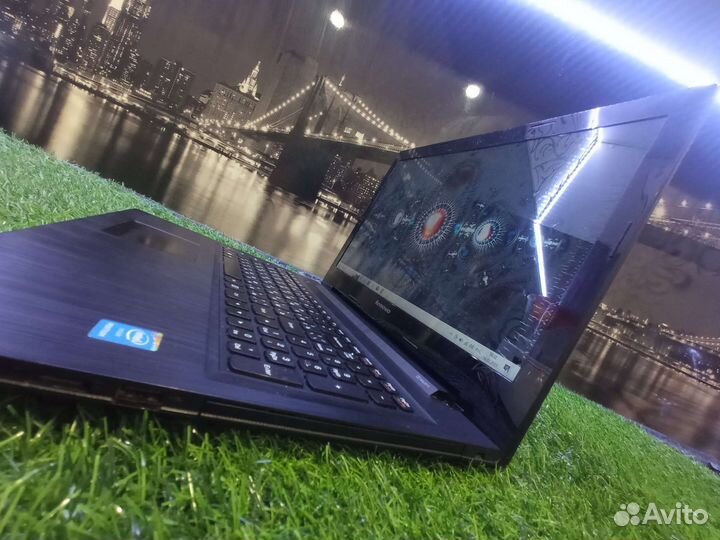 Отличный ноутбук Lenovo на ssd