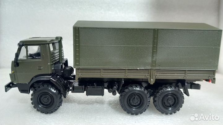 1:43 Камаз-43105