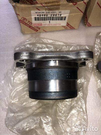 Ступица задняя W/O ABS toyota 4240920010