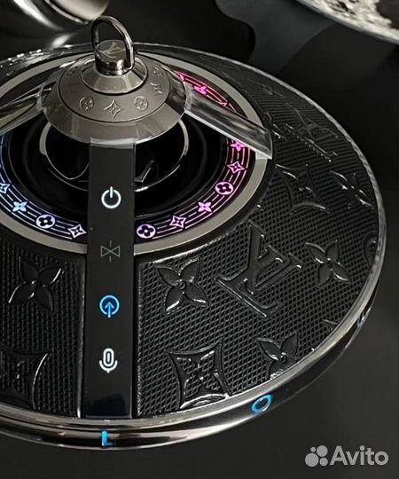 Колонка Louis Vuitton 25