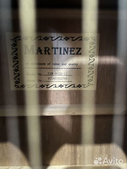 12 струнная акустическая со звукоснимателем