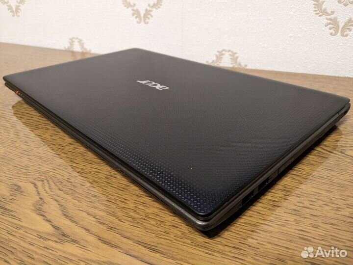 Ноутбук Acer aspire 5560g