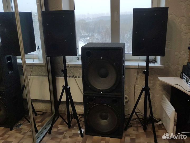 Акустика Universal acoustics mobile 12cx