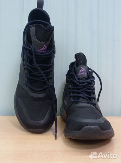 Кроссовки осень весна