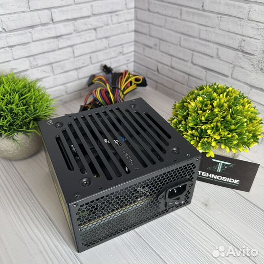 Блок питания AeroCool VX Plus 550W