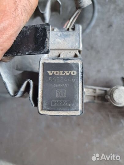 Датчик дорожного просвета задний Volvo S80
