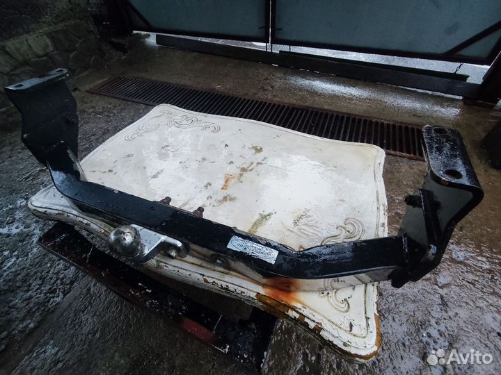 Фаркоп Suzuki Grand Vitara