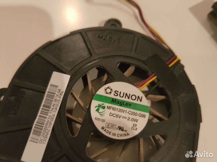 Кулер (вентилятор) для ноутбука