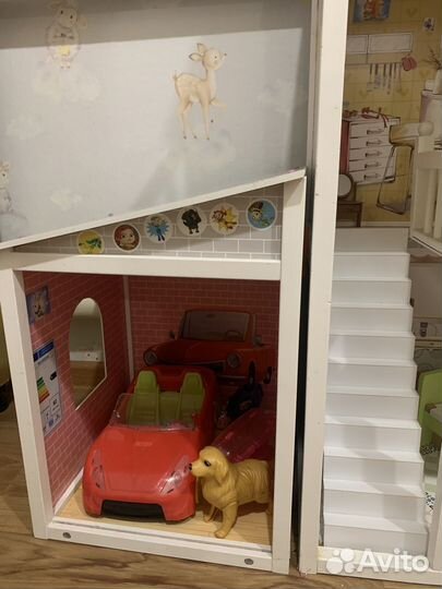 Домик кукольный с мебелью