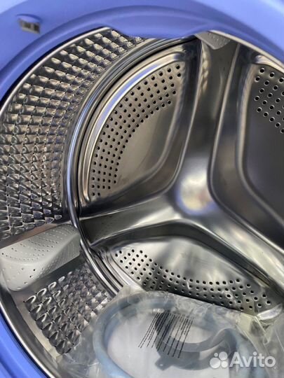 Стиральная машина Haier HW80-B14876 8кг (хр)