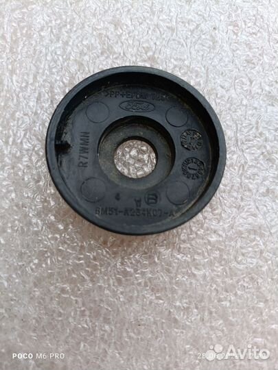 Шайба ручки стеклоподъёмника Ford Focus 3