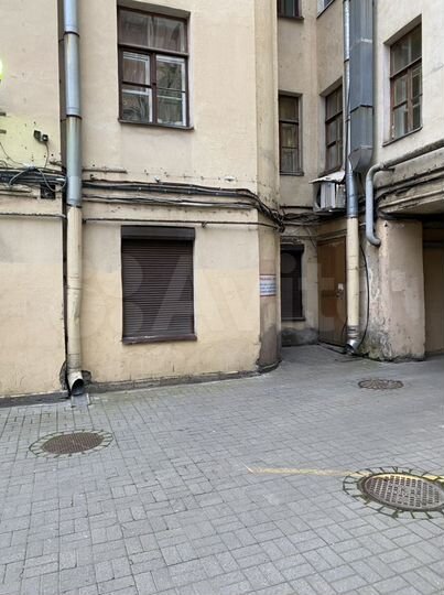 Торговая площадь, 56 м²