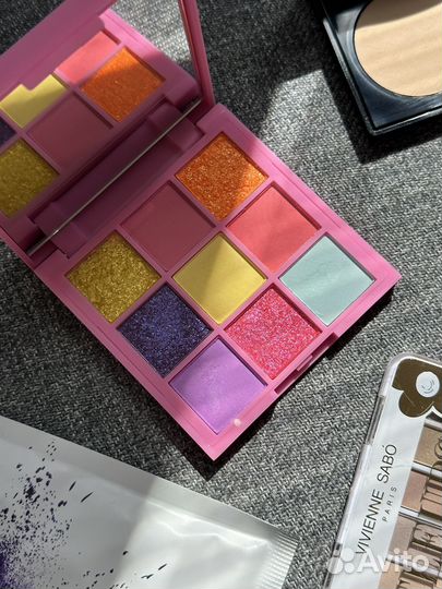 Набор косметики пакетом