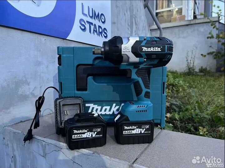 Гайковерт аккумуляторный makita 2200 N.m