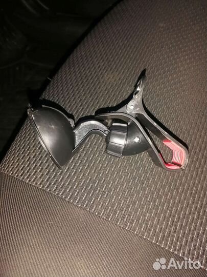 Держатель для телефона в машину