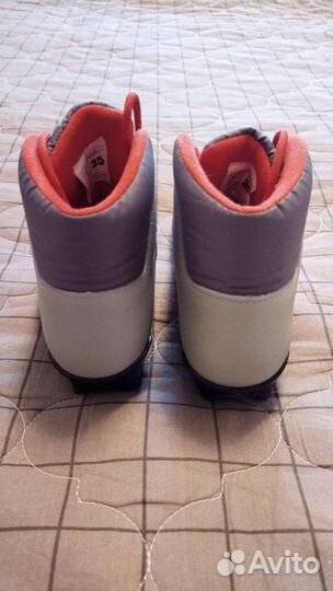 Лыжные ботинки Nordway, 35 р. (маломерят)