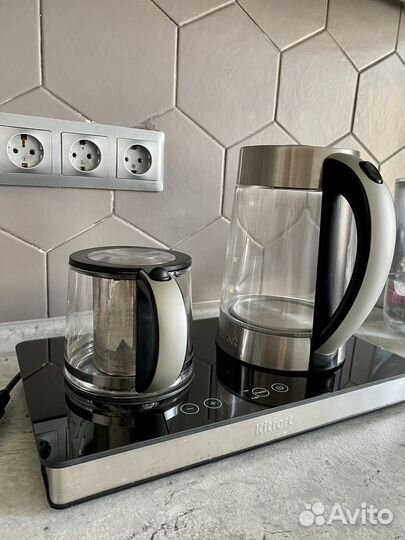 Электрический чайник с заварочником и подогревом