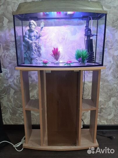 Аквариум с тумбой