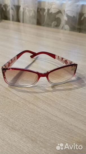 Очки новые +1,5