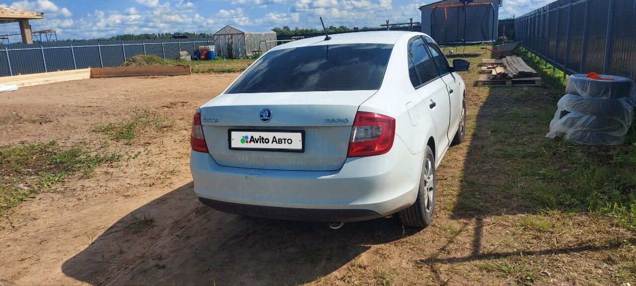 Skoda Rapid: фото владельца