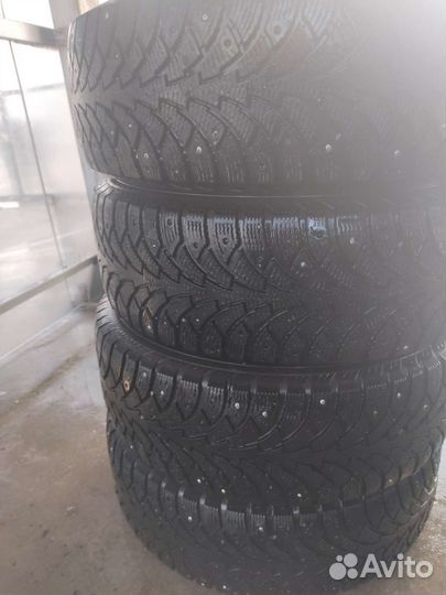 Nordman Nordman 4 215/65 R16
