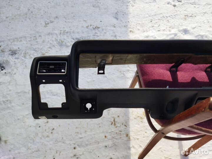 Панель торпеда ваз 2107