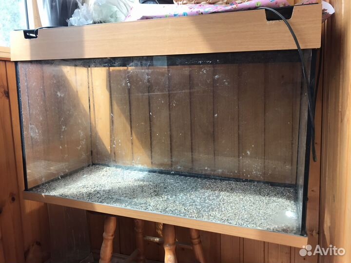 Аквариум с тумбой