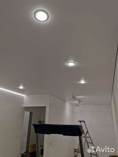 Натяжные потолки