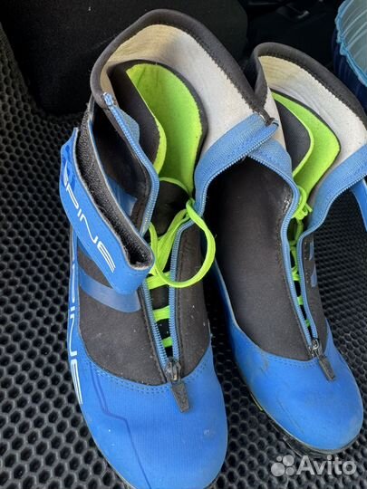 Лыжные ботинки spine