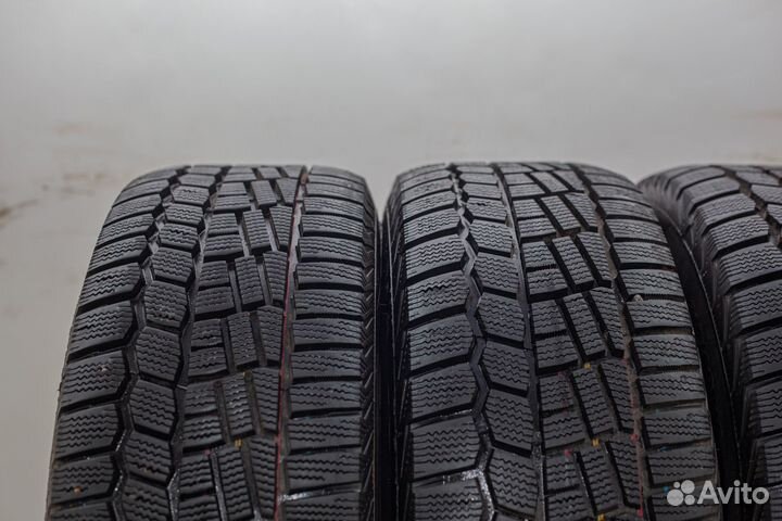 Viatti Brina V-521 215/60 R16 95T