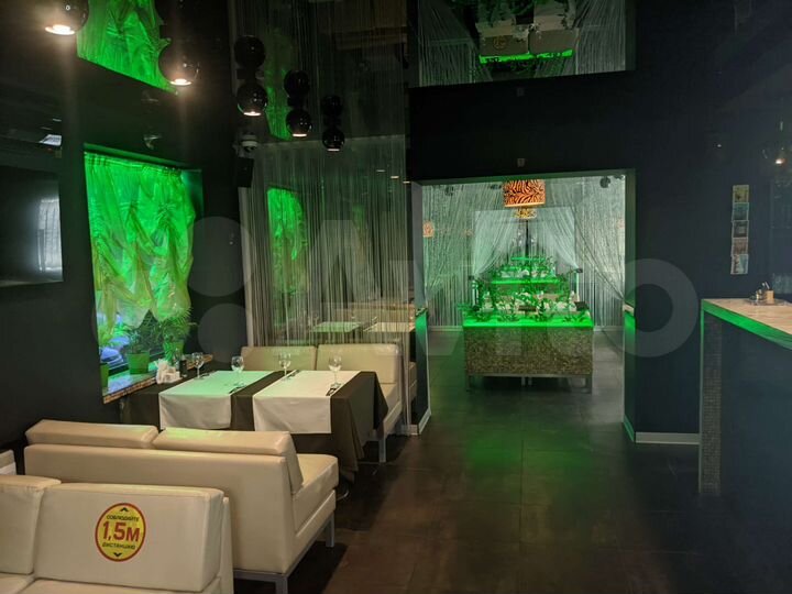 Гостиница, 1964 м²