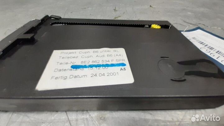 Подстаканник Audi A4 B6 2000-2004 седан 1 2002