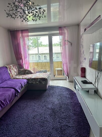 3-к. квартира, 50 м², 3/5 эт.