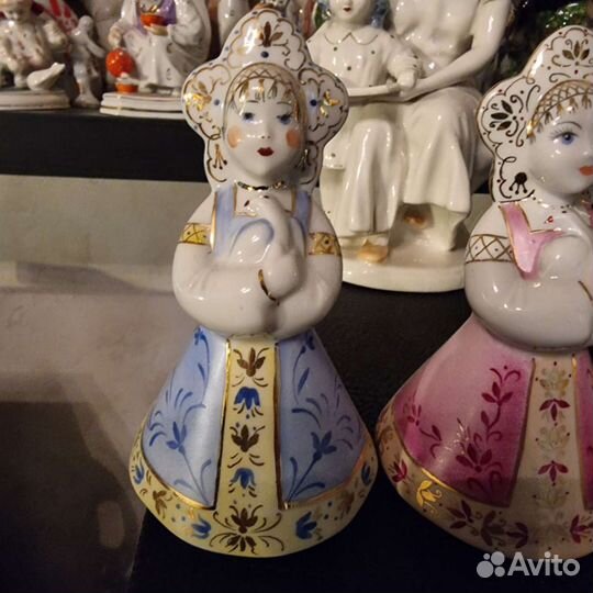 Вербилки. Фарфоровая статуэтка Катюша с голубем