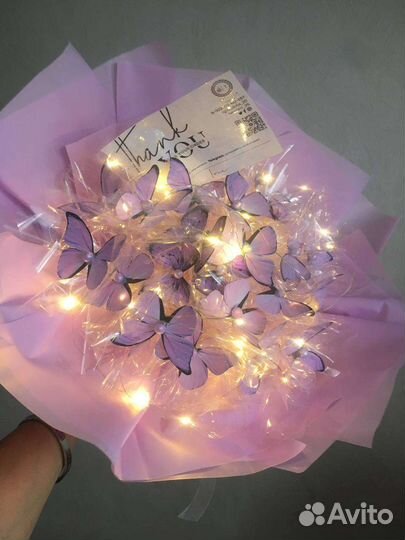 Букет фиолетовый из бабочек