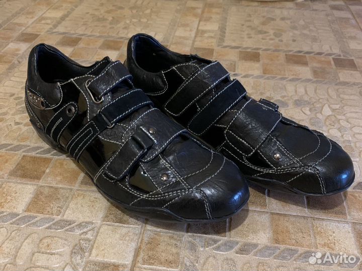 Мужские туфли