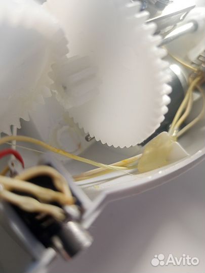 Мини швейная машинка